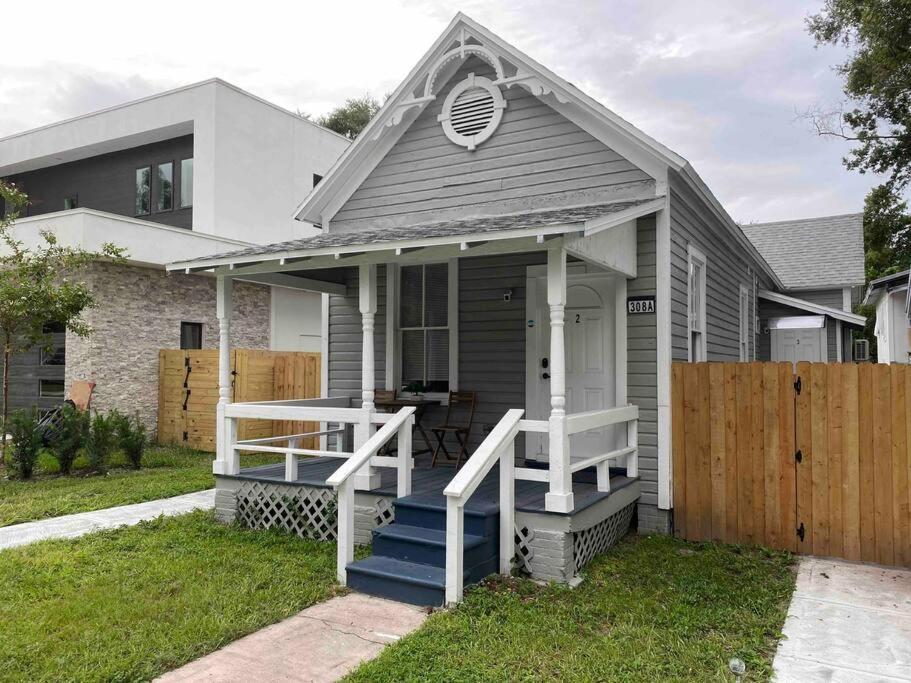 Cozy Studio Bungalow Steps To Armature Works Tampa Exterior foto